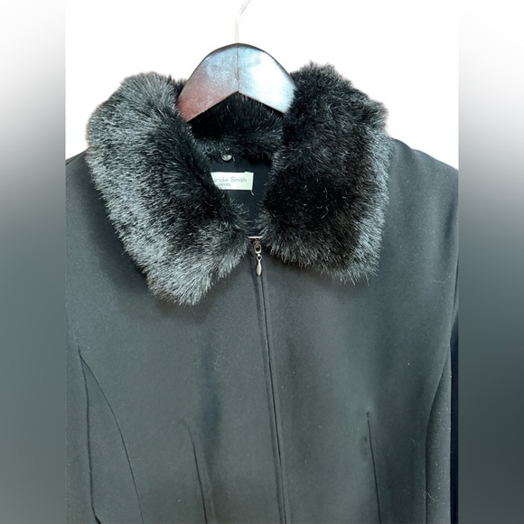 Amanda Smith EUC Chic Black Zip-Up tailored 
Jacket w/ faux fur collar size 12 - Picture 5 of 8